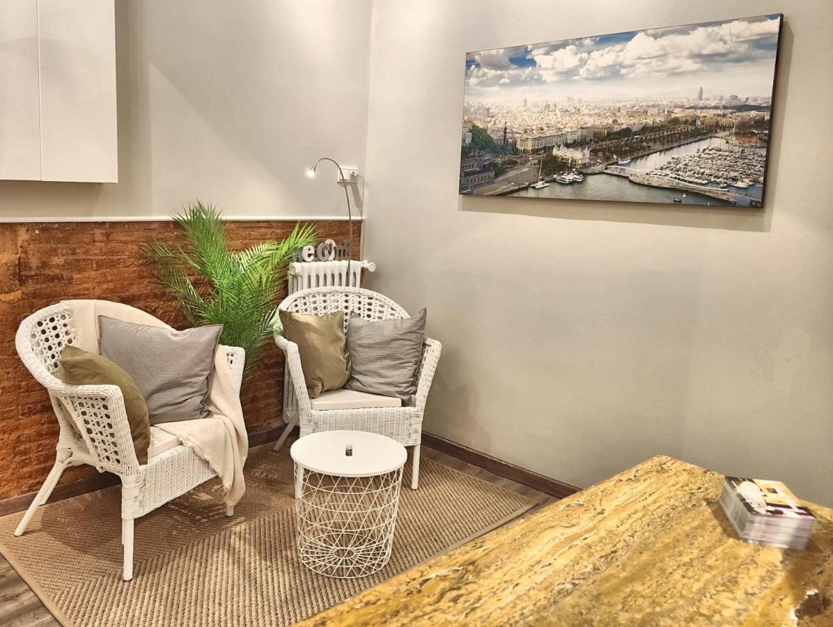ברצלונה Hostal Orleans מראה חיצוני תמונה