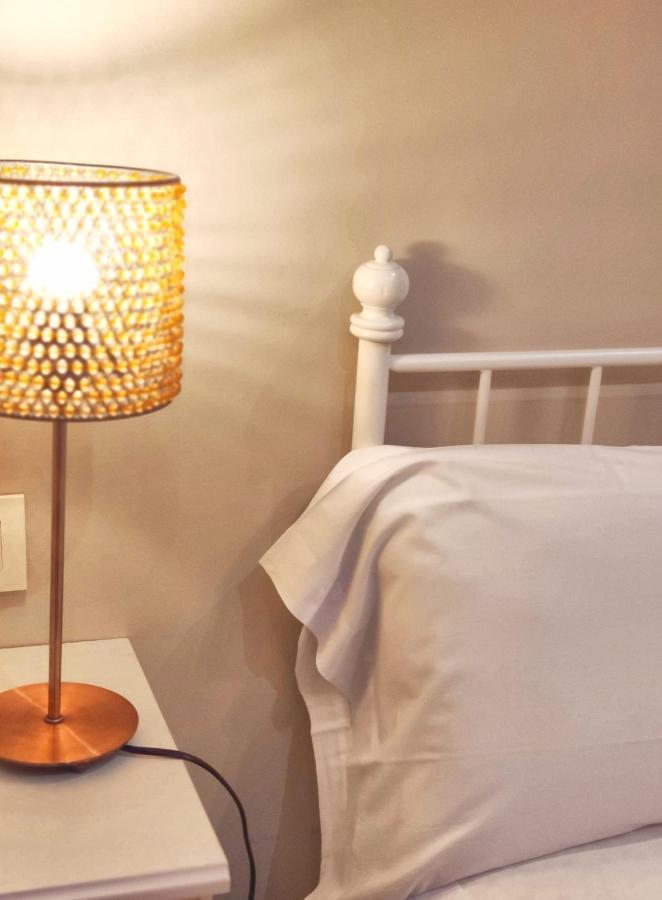 ברצלונה Hostal Orleans מראה חיצוני תמונה