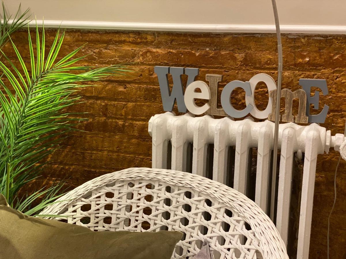 ברצלונה Hostal Orleans מראה חיצוני תמונה