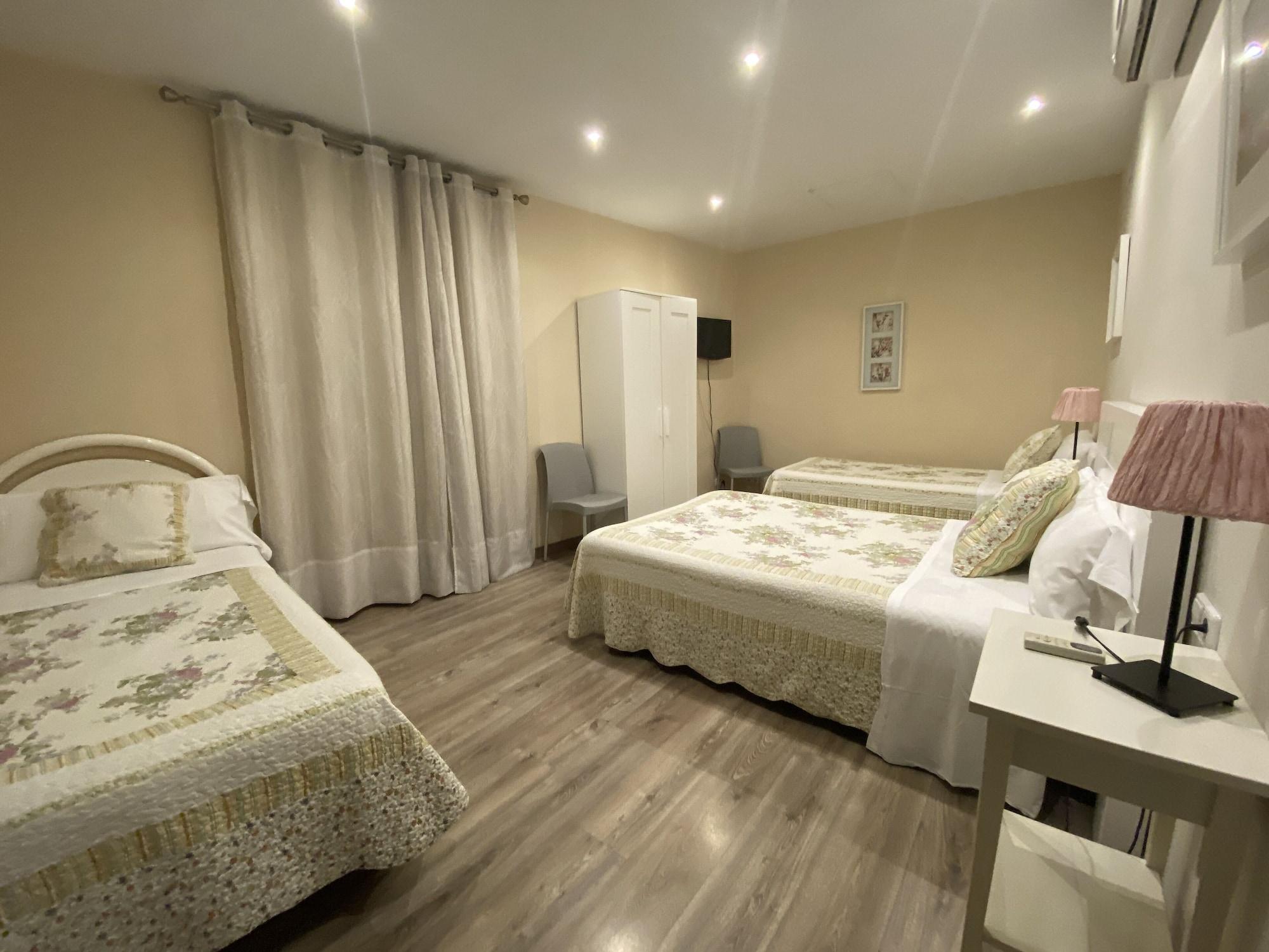 ברצלונה Hostal Orleans מראה חיצוני תמונה
