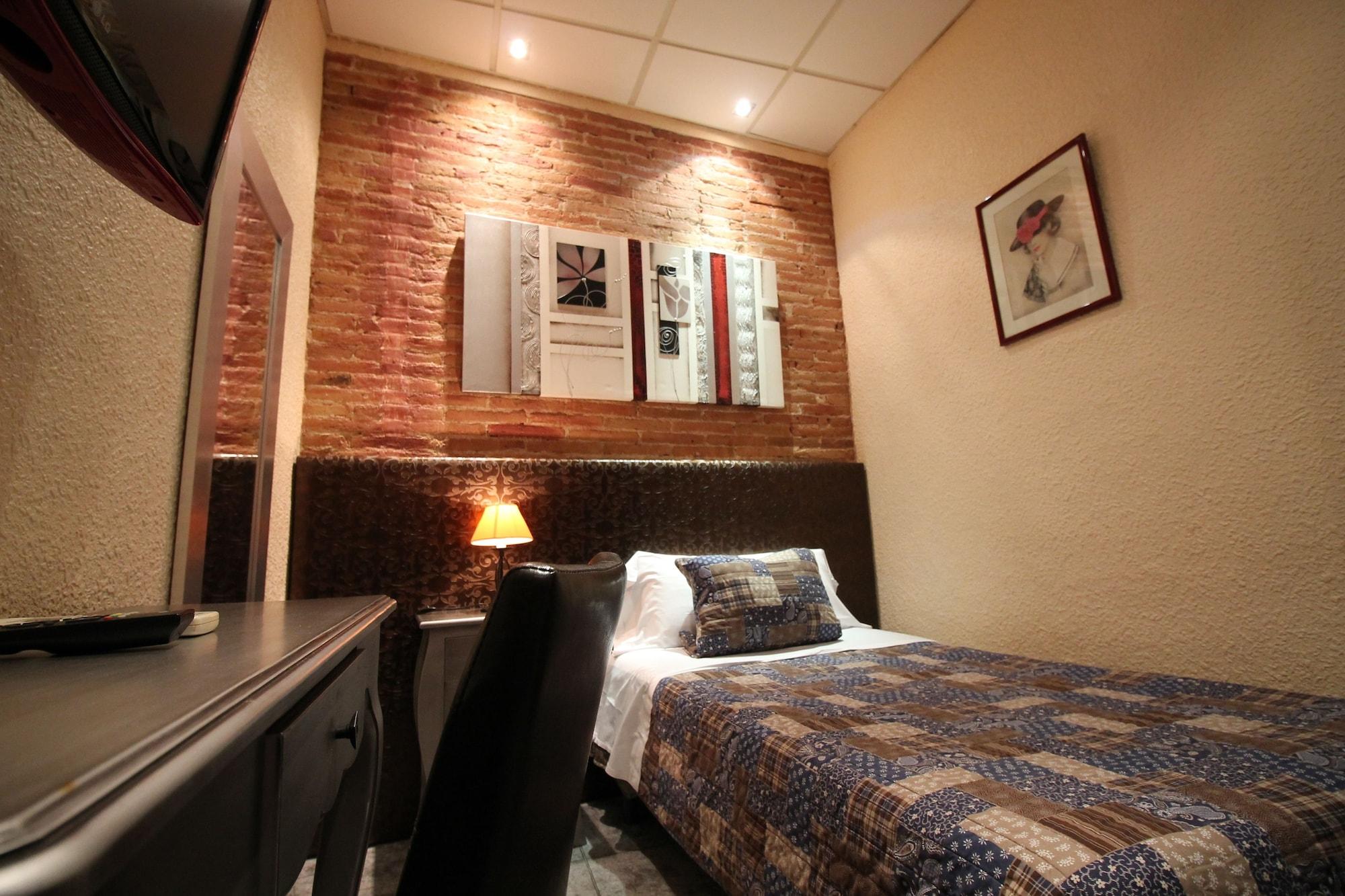 ברצלונה Hostal Orleans מראה חיצוני תמונה
