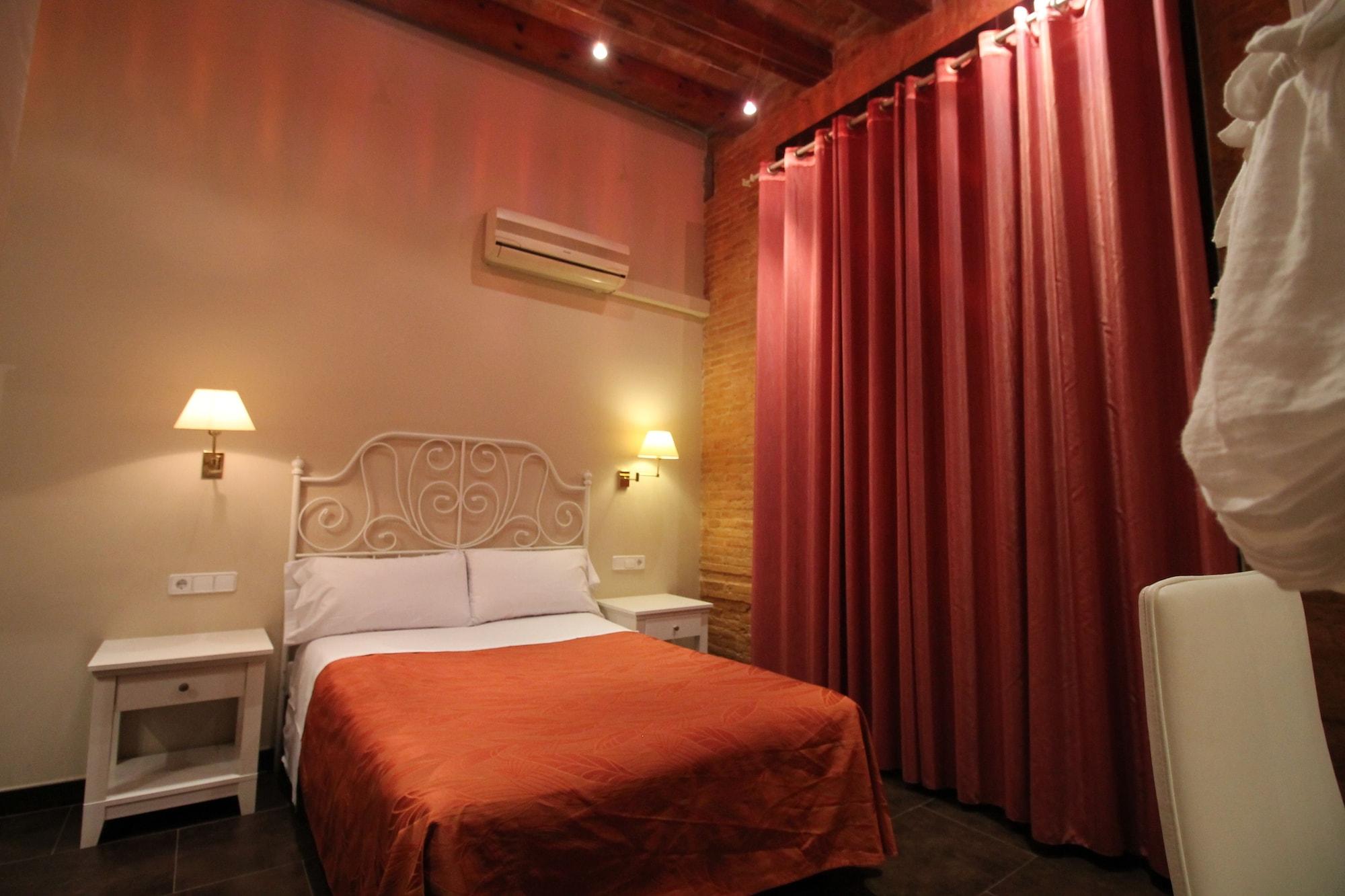 ברצלונה Hostal Orleans מראה חיצוני תמונה