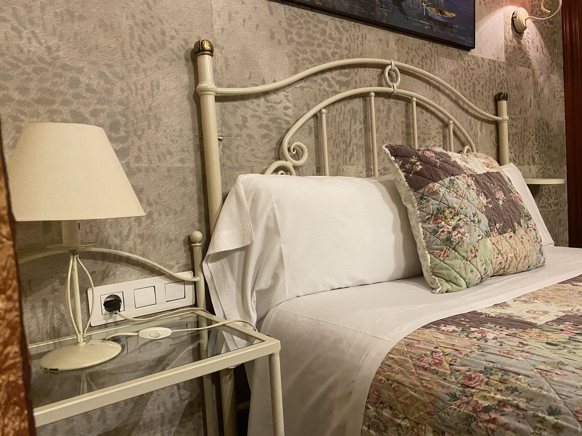 ברצלונה Hostal Orleans מראה חיצוני תמונה
