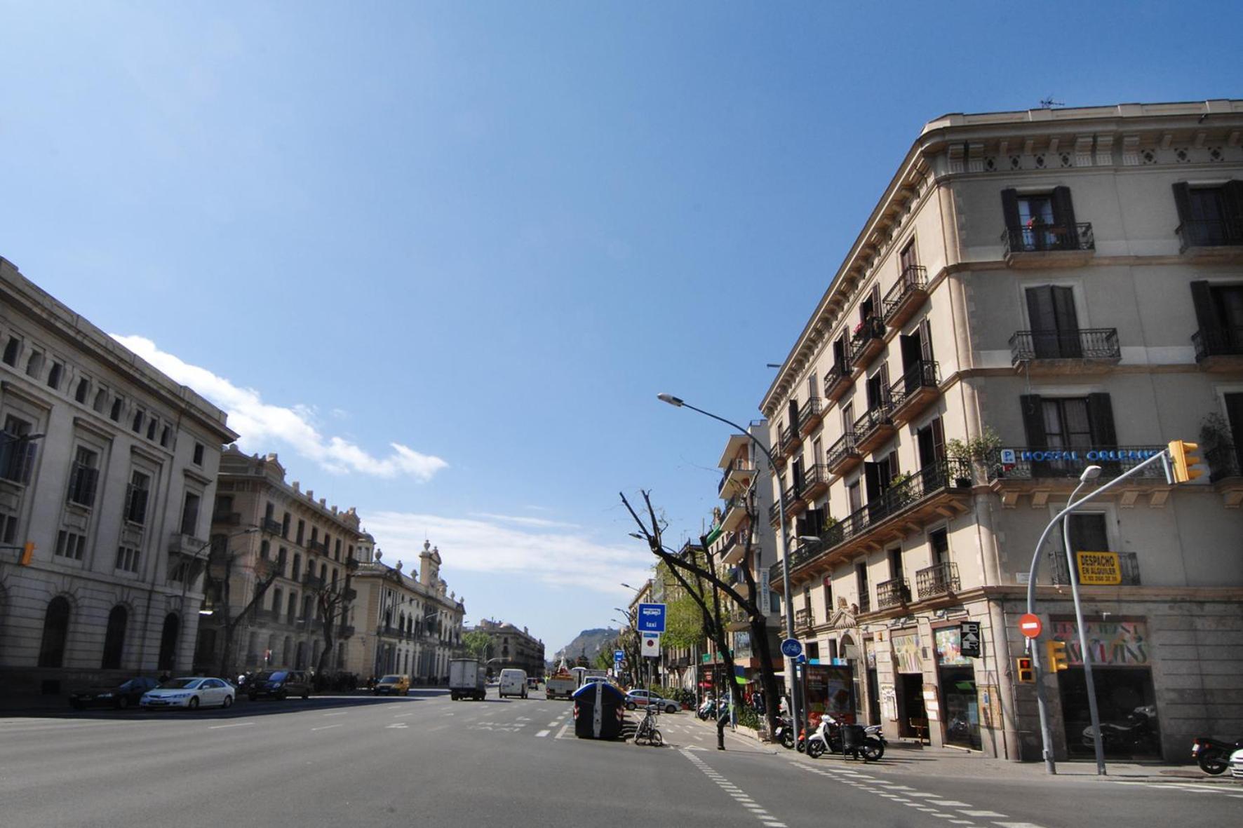 ברצלונה Hostal Orleans מראה חיצוני תמונה